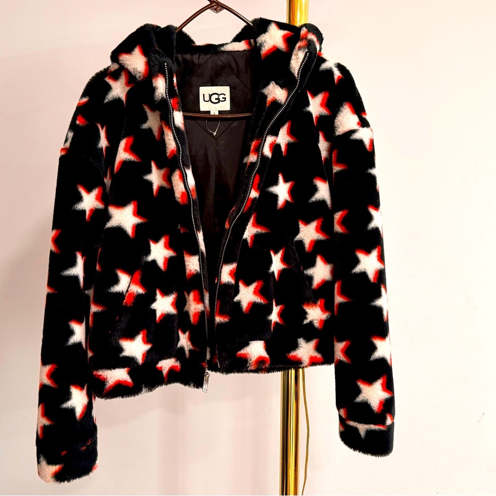 Big girls fur coat. Open never worn. BIG KIDS SIZE S
